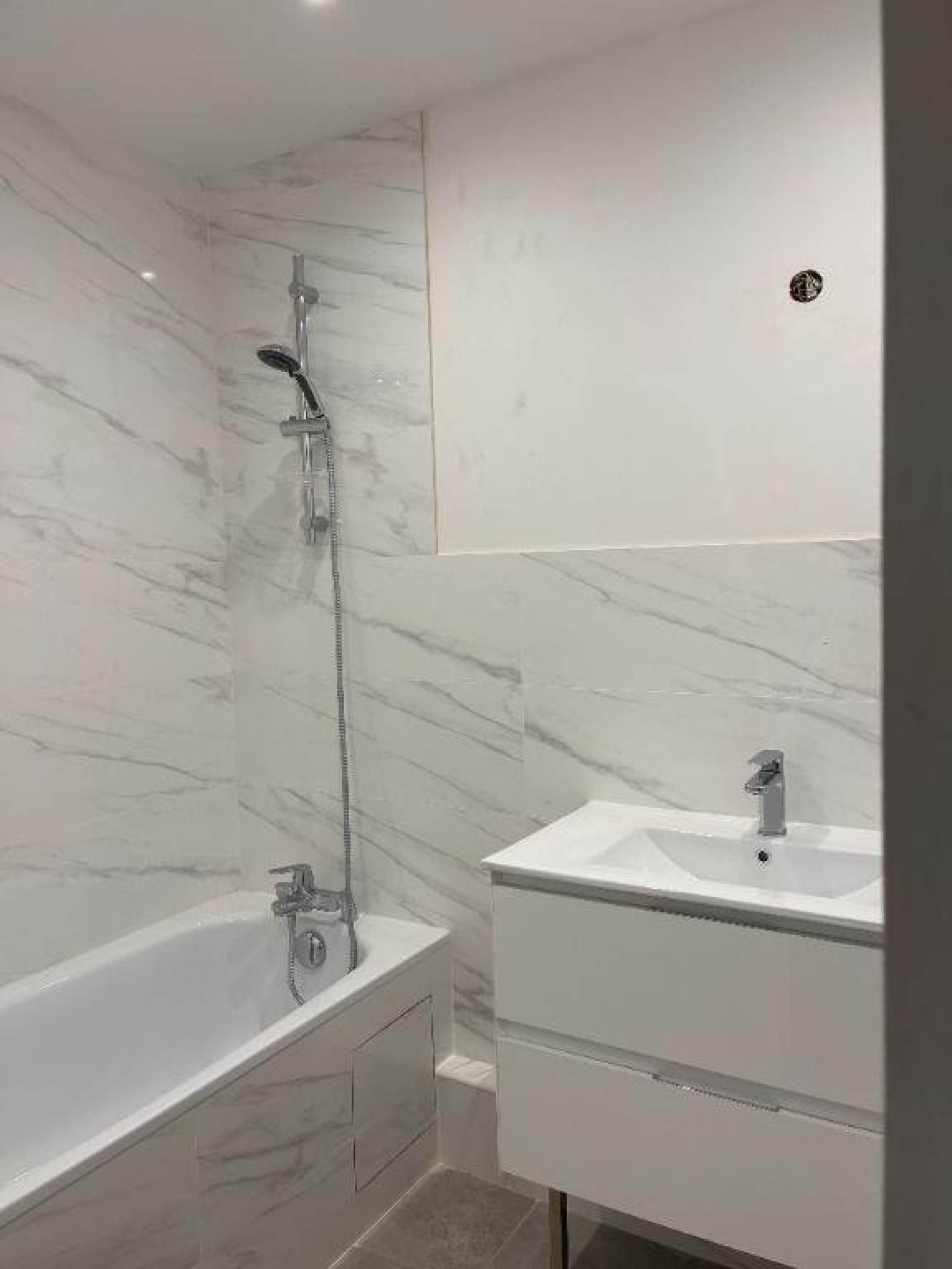 Image_4, Appartement, La Varenne Saint-Hilaire, ref :ALAP40074192